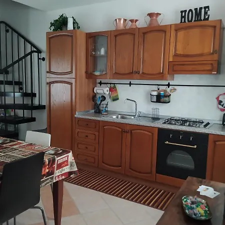 La Casa Al Colle بيت للعطل Treglio